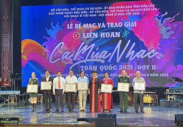 Nghệ An đạt Huy chương Vàng toàn đoàn tại Liên hoan Ca Múa Nhạc toàn quốc năm 2021 (đợt 2)